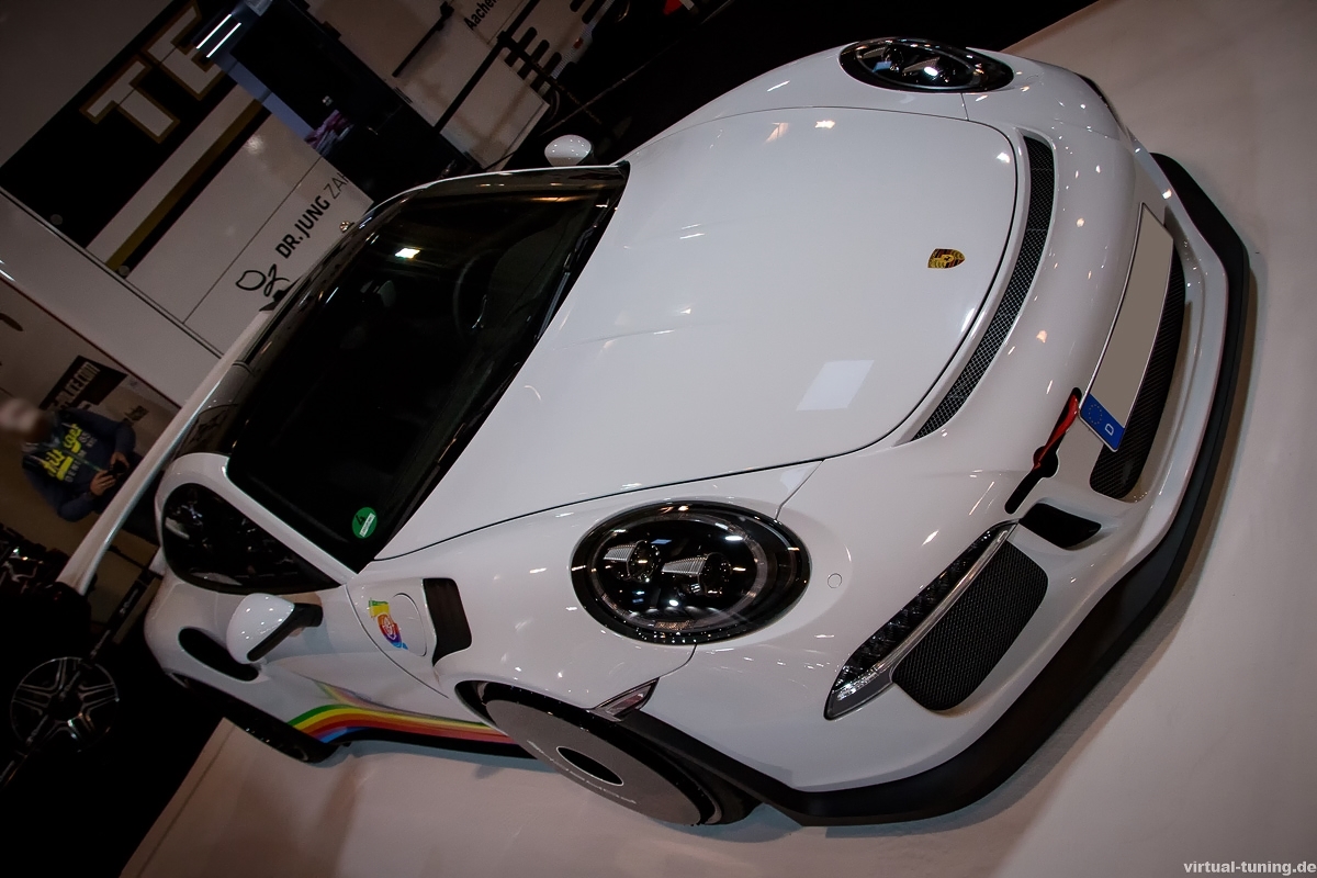 Porsche 911 Turbo bei der Essen Motor Show 2016