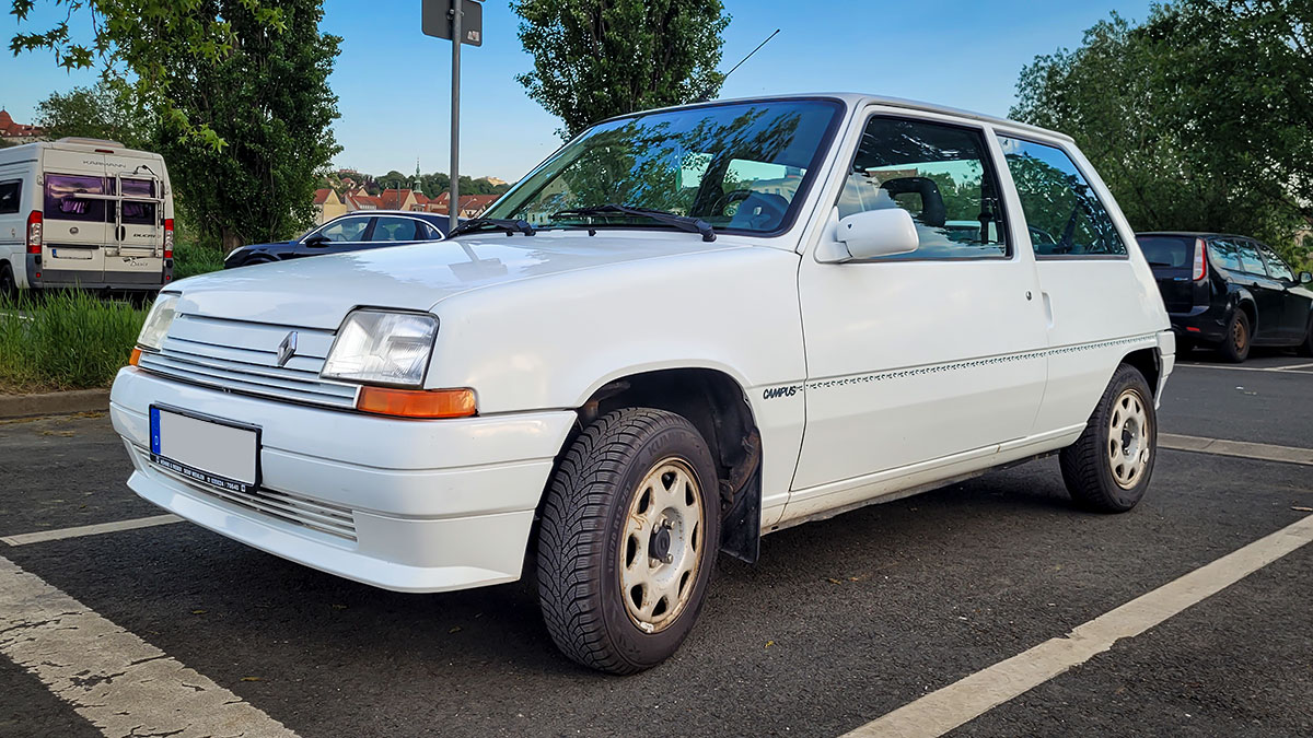Renault 5 Campus - Pirna 02.05.2025 - Carspotting
