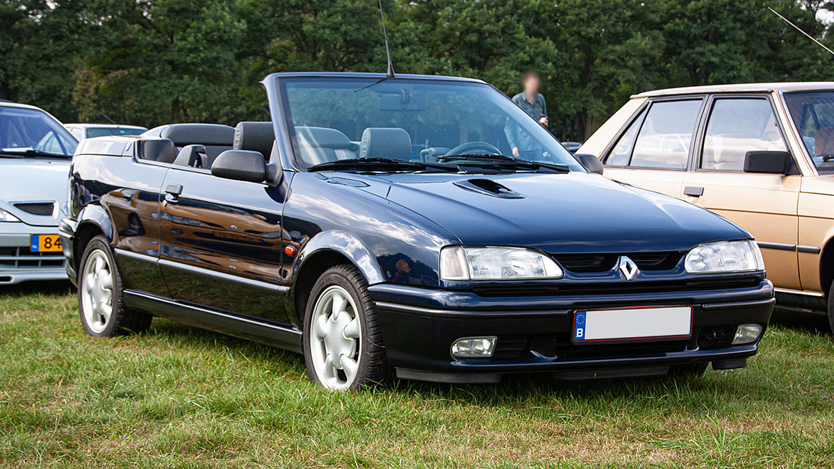 Renault 19 16V Cabriolet - Renaultoloog 2014